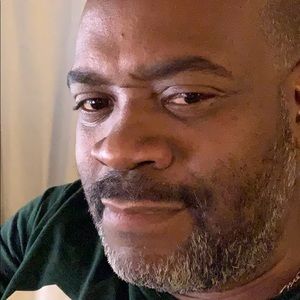 Meet your Posher, Corey